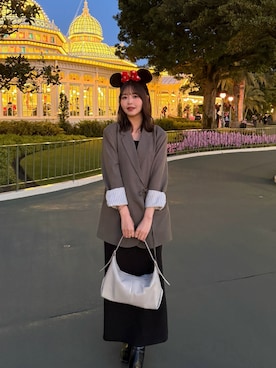 「FOLNUA（フォルニュア）のMINI BATEAU BAG - VINTAGE [3COLOR]（ショルダーバッグ、ベージュ系）」を使った、Karinさん（レディース・160cm）の春コーディネート