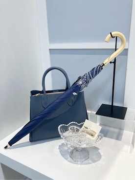 「アイテム（長傘、ブルー系）」を使った、YOさん（レディース・157cm）の夏コーディネート