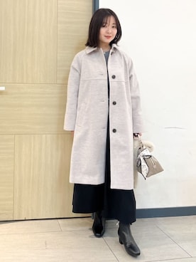 「grove（グローブ）のクラシカルな佇まい 大人のステンカラーロングコート（ステンカラーコート、ベージュ系）」を使った、YOさん（レディース・157cm）の冬コーディネート