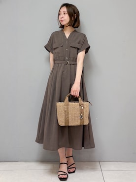 「index（インデックス）のダブルポケットスキッパーワンピース【防シワ/洗濯機OK】《XS～3L/6col》（ワンピース、ブラウン系）」を使った、yさん（レディース・157cm）の夏コーディネート