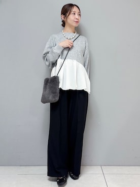 「OPAQUE.CLIP（オペークドットクリップ）のペプラムドッキングトップス【洗濯機OK】（Tシャツ/カットソー、グレー系）」を使った、yさん（レディース・157cm）の秋コーディネート