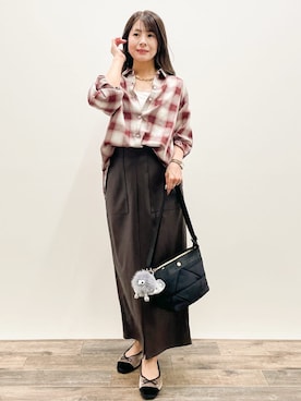 「アイテム（チャーム、グレー系）」を使った、Asukaさん（レディース・149cm）の秋コーディネート