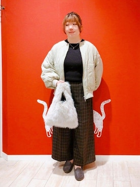 「Cutie Blonde（キューティーブロンド）のモールキルティング中綿ノーカラーブルゾン（ブルゾン、グリーン系）」を使った、みぃーこさん（レディース・155cm）の秋コーディネート