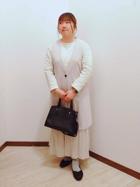 「SHOO・LA・RUE（シューラルー）の【通勤／デイリー／セットアップ可】マルチに使える カットジョーゼット ジレ（ベスト、ベージュ系）」を使った、みぃーこさん（レディース・155cm）の春コーディネート