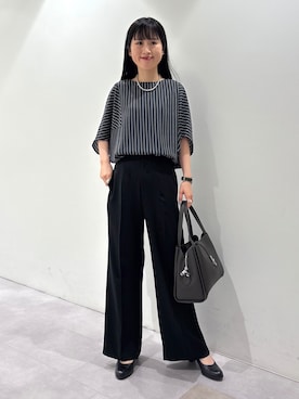 「INDIVI（インディヴィ）の【UVケア／接触冷感】ジョーゼットドルマンブラウス（シャツ/ブラウス、グレー系）」を使った、KEIKOさん（レディース・152cm）の秋コーディネート