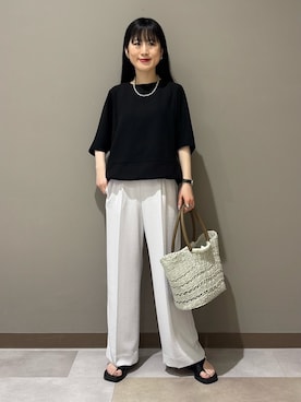 「INDIVI（インディヴィ）の【洗える／2WAY／裾ドロスト付き】 ドルマンスリーブチュニックトップス（Tシャツ/カットソー、ブラック系）」を使った、KEIKOさん（レディース・152cm）の夏コーディネート