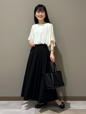 「INDIVI（インディヴィ）の【洗える／シアーチェック柄】異素材コンビスリーブトップス（Tシャツ/カットソー、ホワイト系）」を使った、KEIKOさん（レディース・152cm）の夏コーディネート
