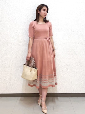 「オフィスカジュアル」｜「アイテム（ワンピース）」を使った、ミーさん（レディース・160cm）の春コーディネート