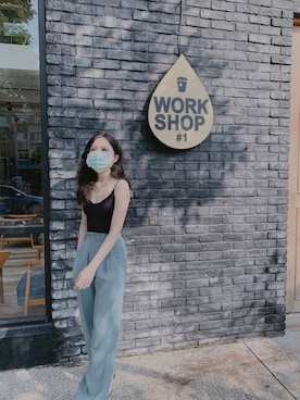 「plain meのアイテム（パンツ、ブルー系）」を使った、Hitomi🇹🇼さん（レディース・156cm）の秋コーディネート
