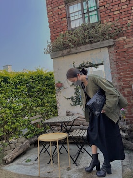 「MOUSSY（マウジー）のアイテム（ジャケット/アウター、グリーン系）」を使った、Hitomi🇹🇼さん（レディース・156cm）の春コーディネート