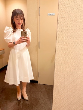 「アイテム（ドレス、ホワイト系）」を使った、kaoriiinさん（レディース・157cm）の冬コーディネート