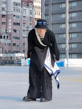 「Vacantのアイテム（シャツ/ブラウス、ブラック系）」を使った、GigaLiuさん（メンズ・173cm）の夏コーディネート