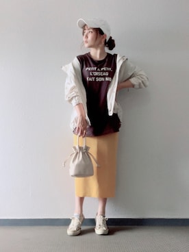 「アイテム（マウンテンパーカー、ホワイト系）」を使った、Miki yamaokaさん（レディース・150cm）の夏コーディネート