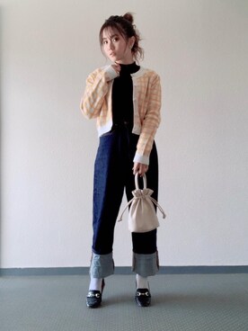 「LOWRYS FARM（ローリーズファーム）のCONEハイライズワイドデニム　800874（デニムパンツ）」を使った、Miki yamaokaさん（レディース・150cm）の秋コーディネート