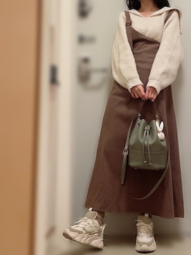 「巾着バッグ」｜「アイテム（ジャンパースカート）」を使った、mami * さん（レディース・158cm）の春コーディネート