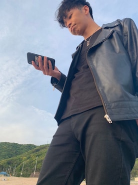 「アイテム（PC・スマホグッズ/家電）」を使った、Hassyさん（メンズ・175cm・20代）の夏コーディネート