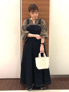 「でにむ」｜「アイテム（ジャンパースカート）」を使った、coen むなかたさん（レディース・150cm）の秋コーディネート