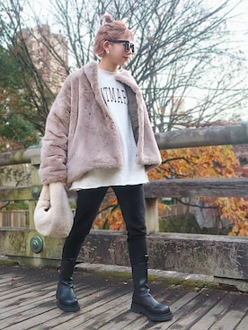 「Lavish Gate（ラヴィッシュゲート）のアイテム（ジャケット/アウター）」を使った、maikoさん（レディース・161cm）の冬コーディネート