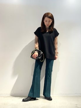「JW Anderson（ジェイダブリューアンダーソン）のアイテム（ショルダーバッグ）」を使った、misakiさん（レディース・157cm）の秋コーディネート