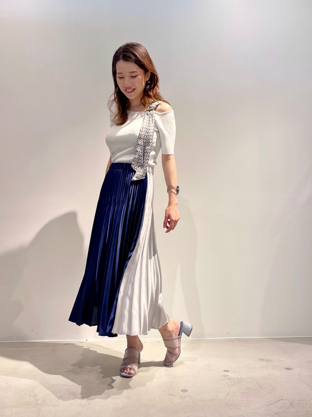 【超美品】定価¥14,300 loveless♡ ワンショルダートップス 1624274658.jpg