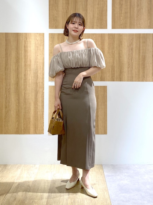 新品・未使用/タグ付き【アンデミュウ】デコルテ魅せオフショルＩラインドレス Andemiu - Andemiu♡デコルテ魅せオフショルIラインドレス