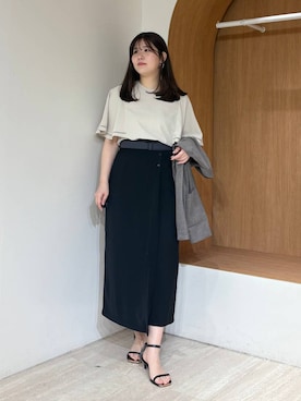 「Andemiu（アンデミュウ）のハイショクベルトIラインスカート653140（スカート、グレー系）」を使った、andemiu_mayaさん（レディース・165cm）の春コーディネート