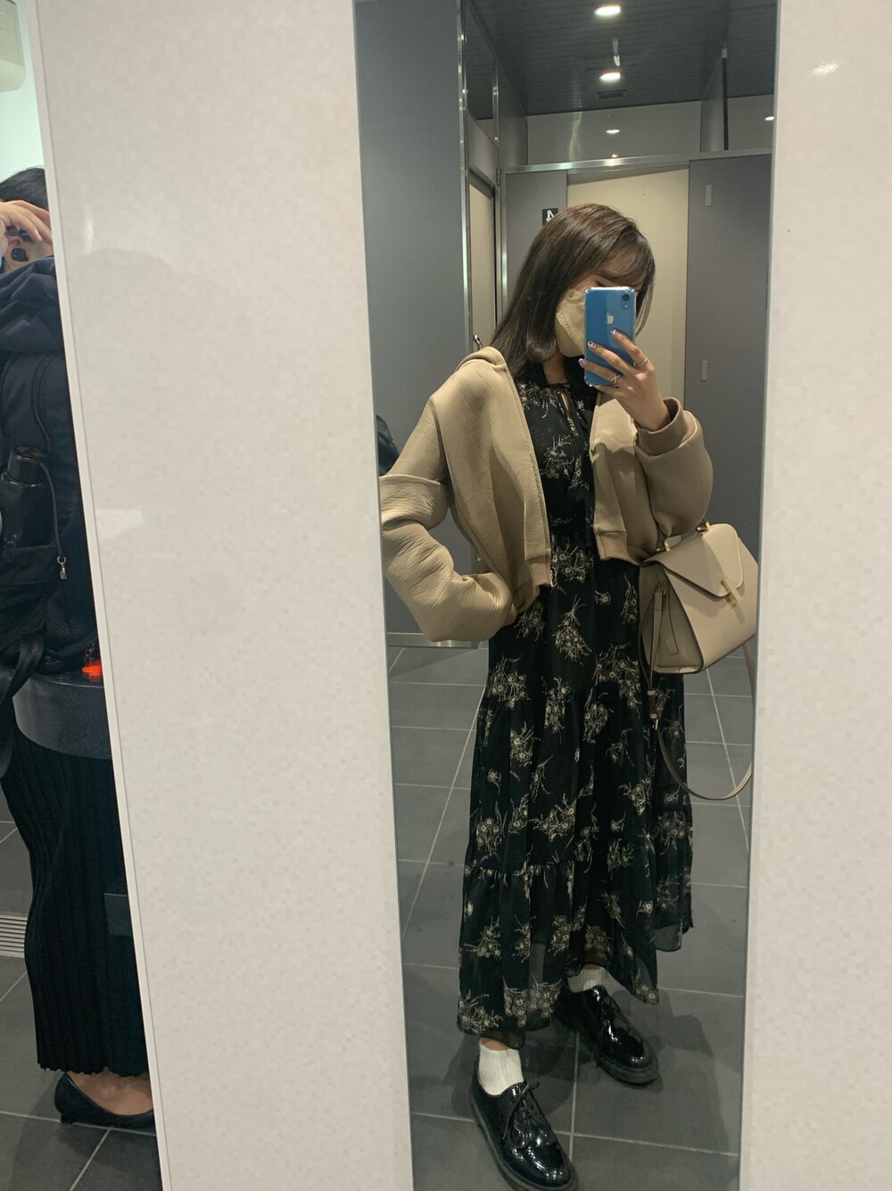 Ameri（アメリ）の「SHINY BONDING PARKA（パーカー）」 - WEAR
