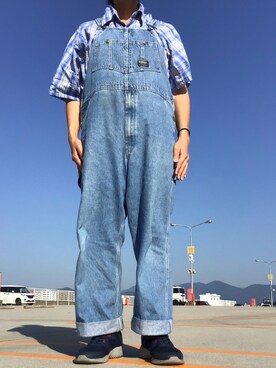 「OSHKOSH（オシュコシュ）のアイテム（サロペット/オーバーオール）」を使った、ks111さん（メンズ・169cm）の秋コーディネート