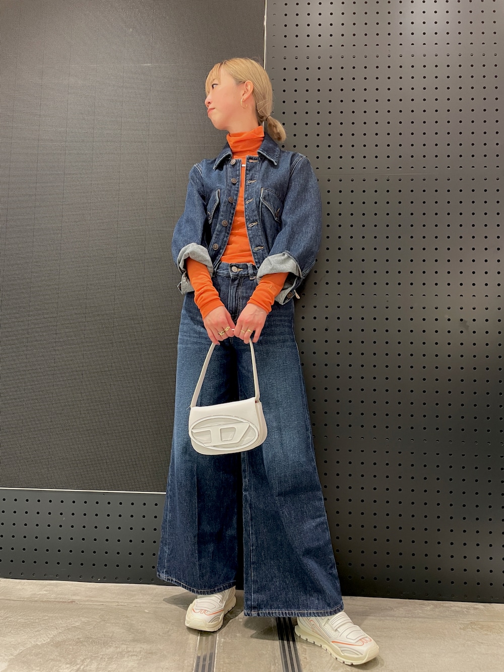 DIESEL SS22 レディース デニム スリム フレアレッグ ミッド
