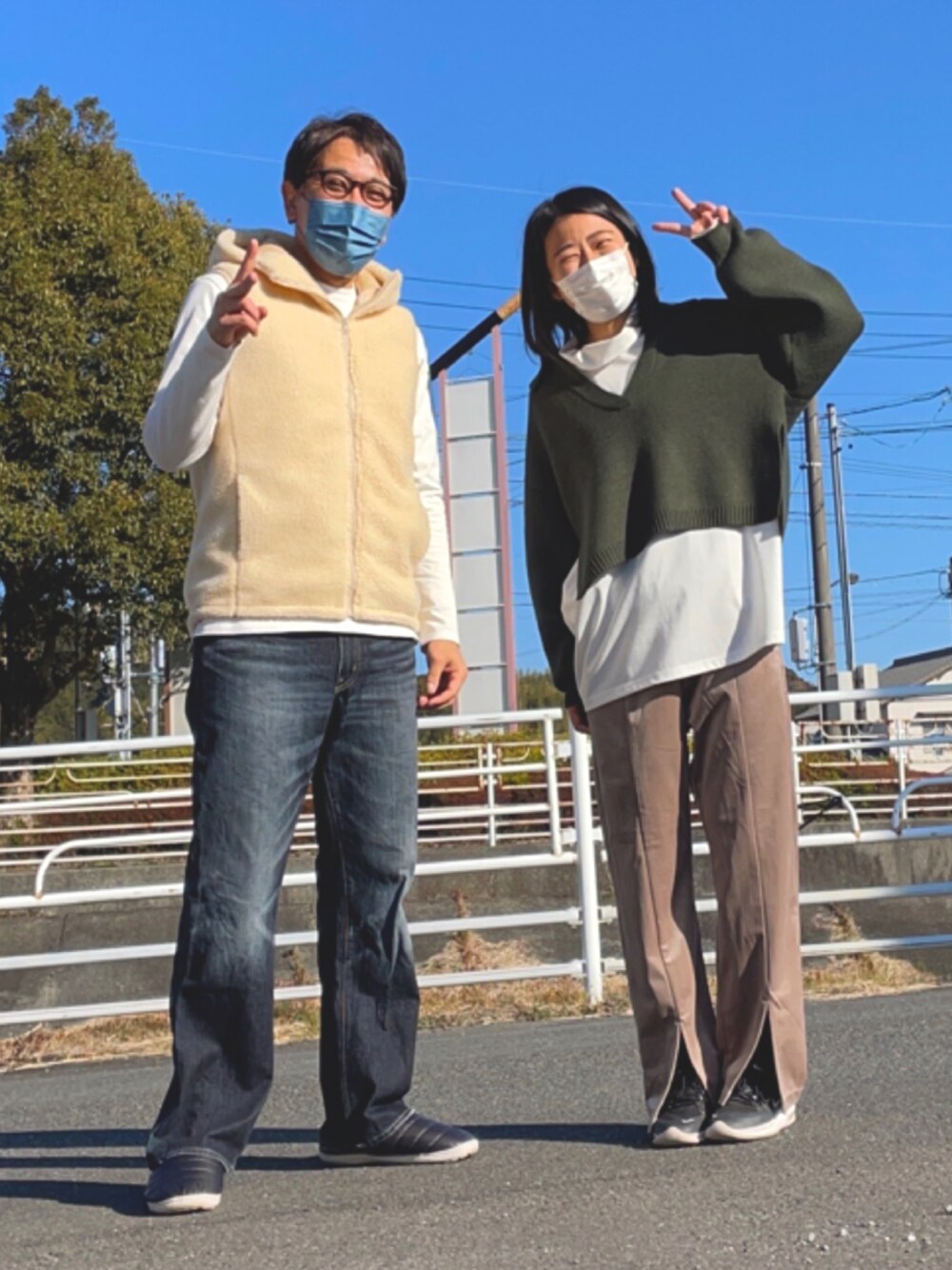 「オトナ女子、デニム、ボアベスト、親子コーデ、20210821、出演させてもらいました！、親子関係をアップデート、まだアプデしてないの、なにわ男子」｜「ZARAのアイテム（デニムパンツ、ブラック系）」を使った、Rinさん（レディース・152cm）の冬コーディネートの1枚目の写真