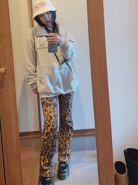 「RNA」｜「アイテム（スウェット）」を使った、ₐₙさん（レディース・160cm）の冬コーディネート