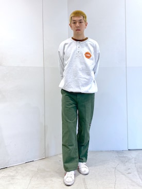 「アイテム（スウェット）」を使った、中山 麗士さん（メンズ・178cm・20代）の冬コーディネート