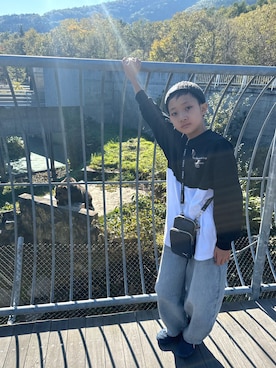 「アイテム（スニーカー）」を使った、＊SK.HRR＊さん（キッズ・100cm）の秋コーディネート