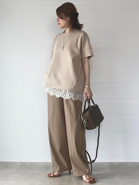 「Emma Taylor（エマテイラー）のネックが選べる！ライトダンボールダブルスリーブプルオーバー（Tシャツ/カットソー、ベージュ系）」を使った、STYLEDOORさん（レディース・157cm）の春コーディネート