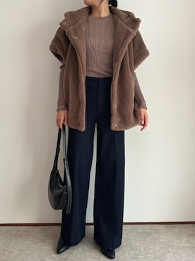 「アイテム（ポンチョ）」を使った、STYLEDOORさん（レディース・165cm）の秋コーディネート