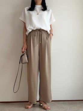 「Emma Taylor（エマテイラー）のアイテム」を使った、STYLEDOORさん（レディース・165cm）の春コーディネート