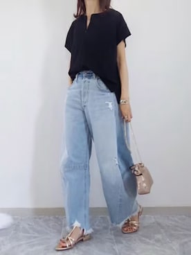「Emma Taylor（エマテイラー）の【着ごこちシリーズ】フロント2WAYファスナープルオーバー（Tシャツ/カットソー、ブラック系）」を使った、STYLEDOORさん（レディース・165cm）の夏コーディネート