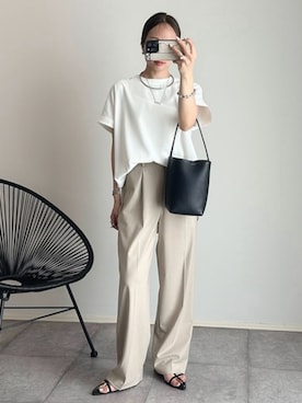 「Emma Taylor（エマテイラー）のバックジップジョーゼットTブラウス（シャツ/ブラウス、ホワイト系）」を使った、STYLEDOORさん（レディース・165cm）の夏コーディネート