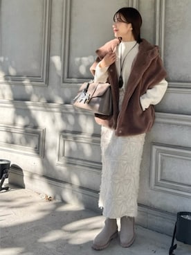 「アイテム（ポンチョ）」を使った、STYLEDOORさん（レディース・158cm）の秋コーディネート