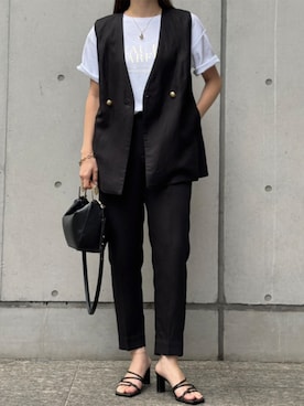 「Emma Taylor（エマテイラー）の【新色追加！】シルクタッチスムース大人ロゴプリントTシャツ（Tシャツ/カットソー、その他）」を使った、STYLEDOORさん（レディース・157cm）の春コーディネート