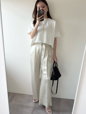 「Emma Taylor（エマテイラー）のライトダンボールコクーンフォルムプルオーバー（Tシャツ/カットソー、ホワイト系）」を使った、STYLEDOORさん（レディース・158cm）の夏コーディネート