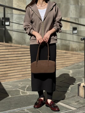 「Emma Taylor（エマテイラー）のアイテム（パンツ）」を使った、STYLEDOORさん（レディース・158cm）の秋コーディネート