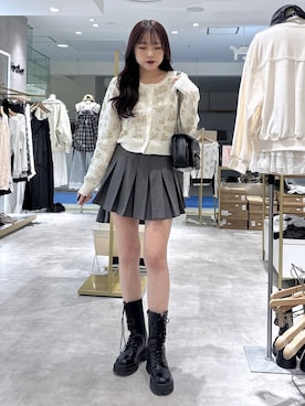 「Heather（ヘザー）のアイテム（トップス）」を使った、ちなさん（レディース・159cm）の春コーディネート