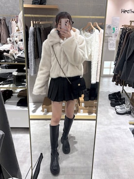 「アイテム（その他アウター、ホワイト系）」を使った、ちなさん（レディース・159cm）の秋コーディネート