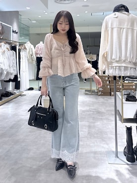 「Heather（ヘザー）のアイテム（パンツ）」を使った、ちなさん（レディース・159cm）の春コーディネート