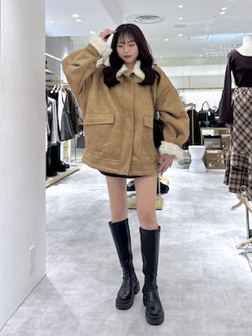 「アイテム（ムートンコート）」を使った、ちなさん（レディース・159cm）の秋コーディネート