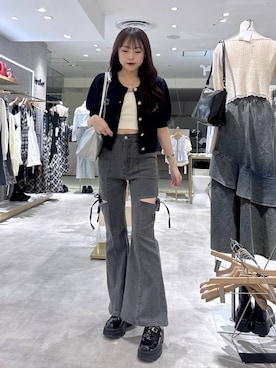 「Heather（ヘザー）のカップツキリブキャミ２　279752（キャミソール、ホワイト系）」を使った、ちなさん（レディース・159cm）の春コーディネート