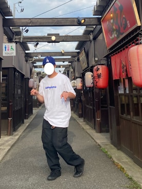 「Daniel Wellington」｜「アイテム（カーゴパンツ）」を使った、あすぼーさん（メンズ・175cm）の夏コーディネート