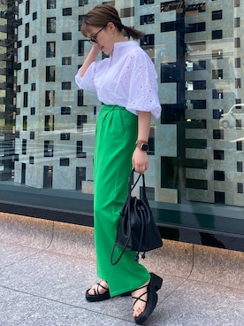 「カラー×コーデ」｜「アイテム（スラックス）」を使った、Amiさん（レディース・156cm）の春コーディネート