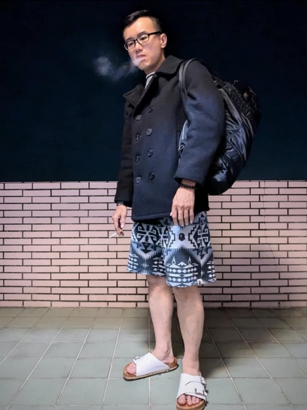 「schottの■■■SCHOTT×JS　P-COAT/別注 ショット ピーコート#■■■（ピーコート、ブラック系）」を使った、金旺さん（メンズ・179cm）の春コーディネートの1枚目の写真